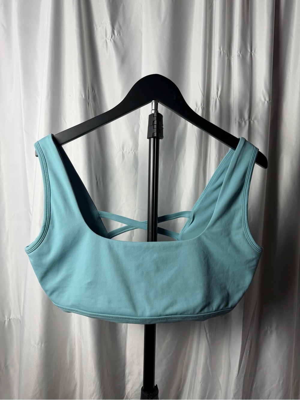 Blogilates Crisscross Sports Bra – Size 1X – NWOT